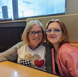 Meet your Posher, Sharon